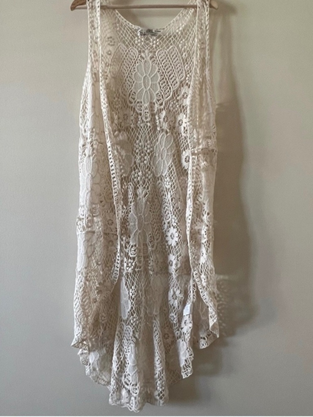 Mizumi Small/Medium Vintage Inspired Lace Detail Cardigan